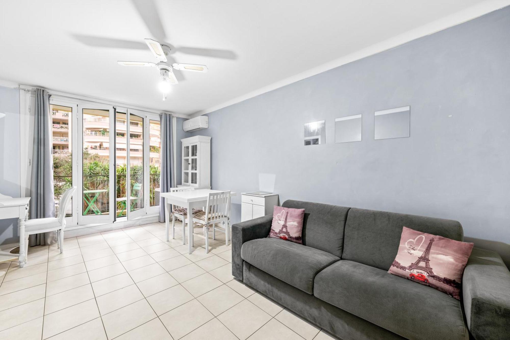 Le Landelle - Centre- Climatisation -Proche Gare Sncf Apartment Menton Luaran gambar